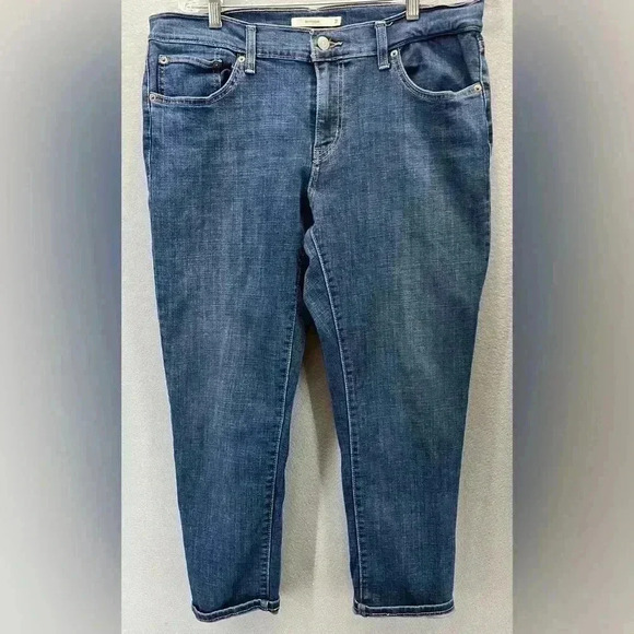 Levi’s Boyfriend Jeans size 31 - Picture 3 of 8